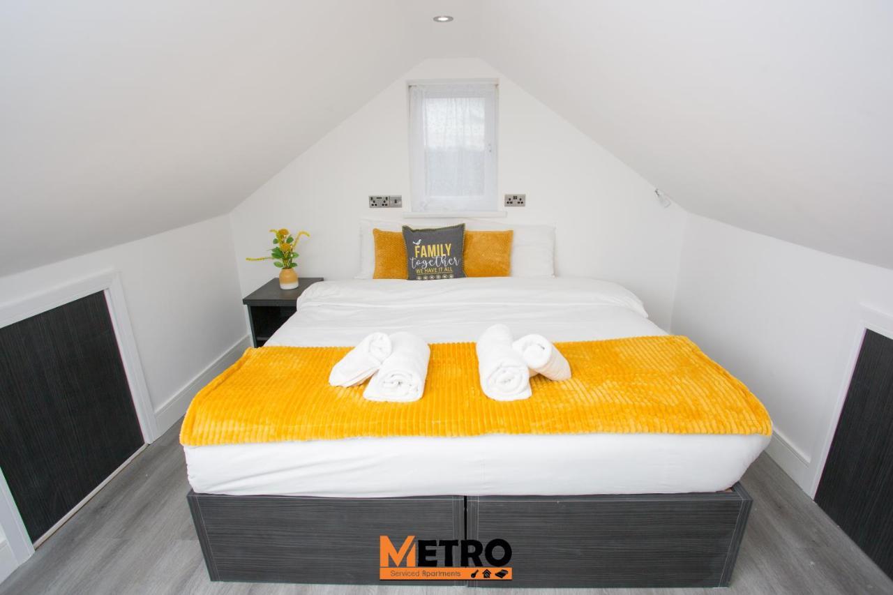 Legoland Heathrow Windsor Apartment Hotel Slough Exterior foto