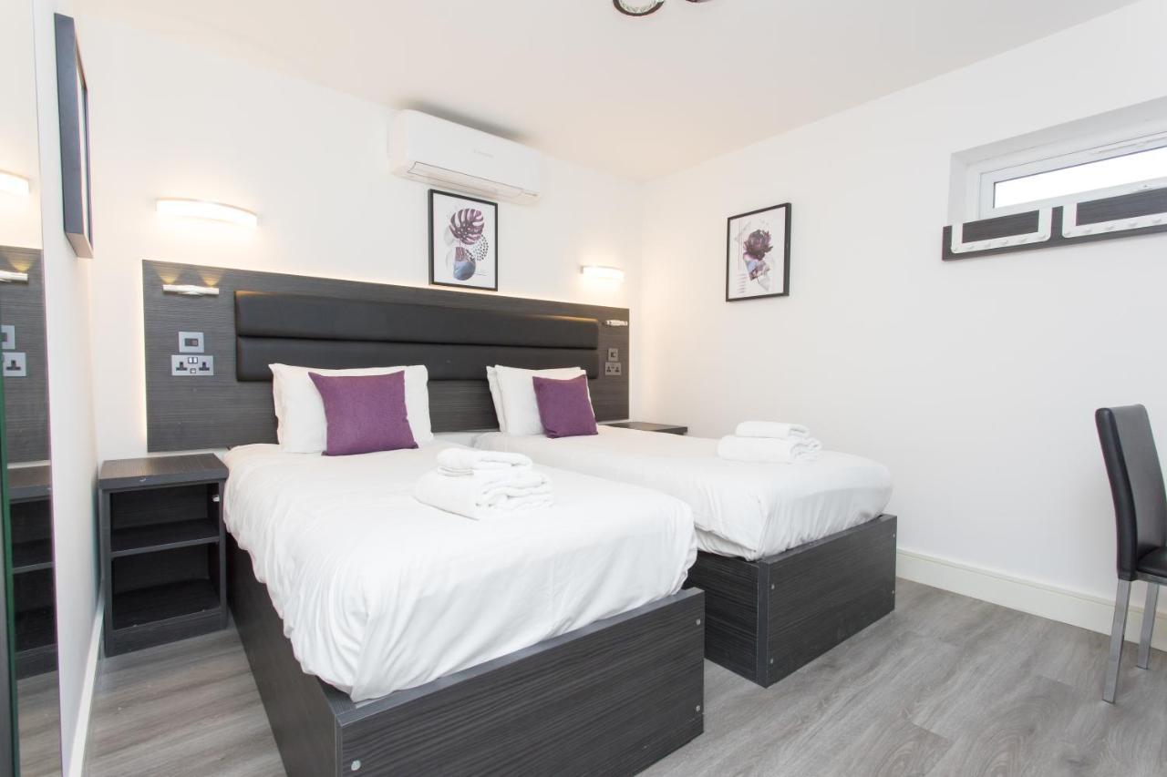 Legoland Heathrow Windsor Apartment Hotel Slough Exterior foto